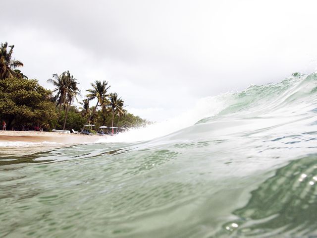 Ocean Wave Crashing Near Tropical Beach - Download Free Stock Photos Pikwizard.com