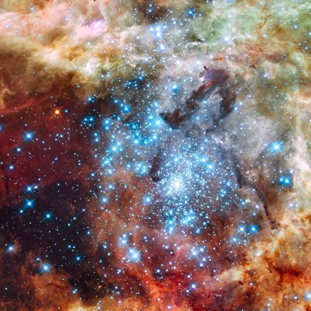 Nebula 30 Doradus Stunning Star Clusters Captured by Hubble Space Telescope - Download Free Stock Photos Pikwizard.com
