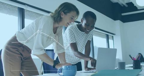 Dynamic Collaboration in Modern Office Space