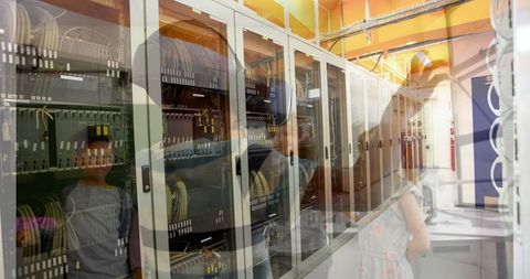 Virtual Reality Headset Enhancing Learning in Data Center - Download Free Stock Images Pikwizard.com