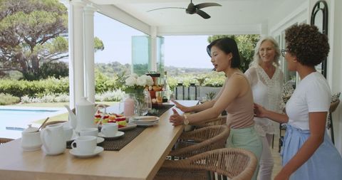 Family Gathering Poolside with Brunch and Refreshments