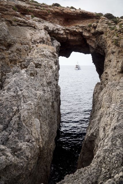 Cliff Rock Geological formation - Download Free Stock Photos Pikwizard.com