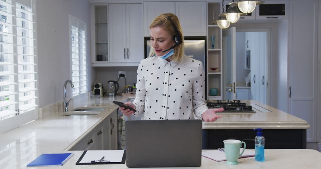 Professional Woman Working from Home Using Laptop in Kitchen - Download Free Stock Images Pikwizard.com