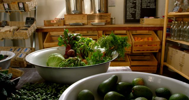 Organic Vegetables and Avocados on Farmers Market Display - Download Free Stock Images Pikwizard.com