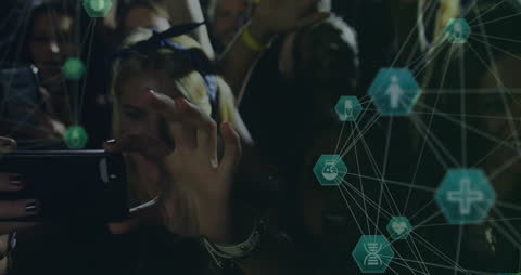 Digital Connectivity in Music Concert Scene