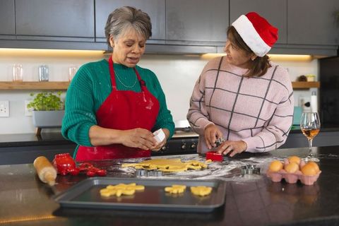 Holiday Specnutydie Baking Gathering in Cozy Home Kitchen
